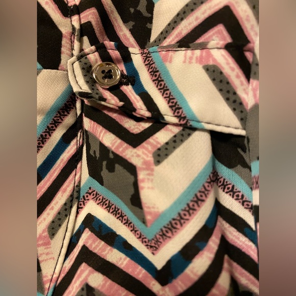 Candies flowy blouse - Picture 8 of 11